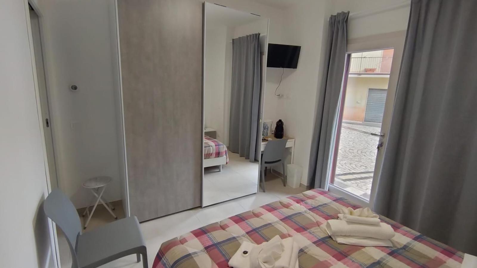 B&B-Guest House 'In Piazzetta' Ateleta Exterior photo